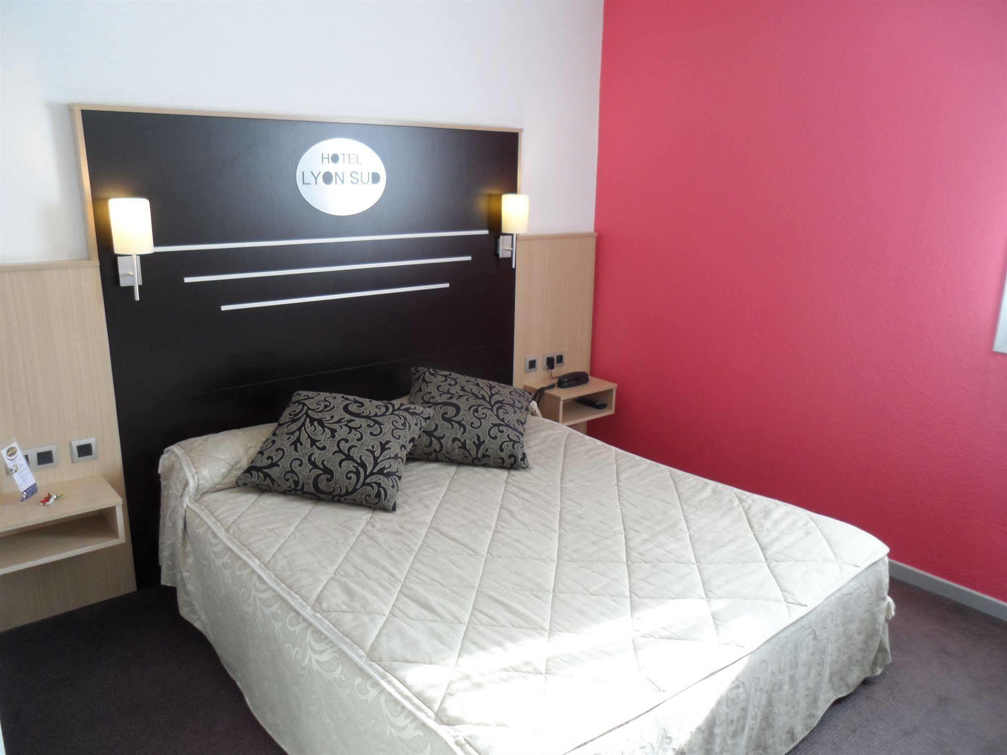 Hotel Lyon Sud, Pierre Benite, St Genis Laval Екстер'єр фото