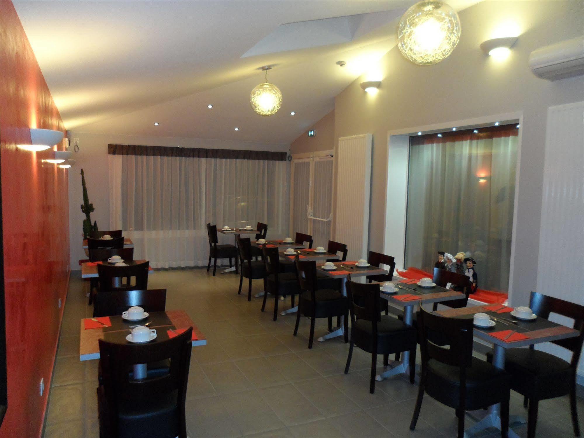 Hotel Lyon Sud, Pierre Benite, St Genis Laval Екстер'єр фото
