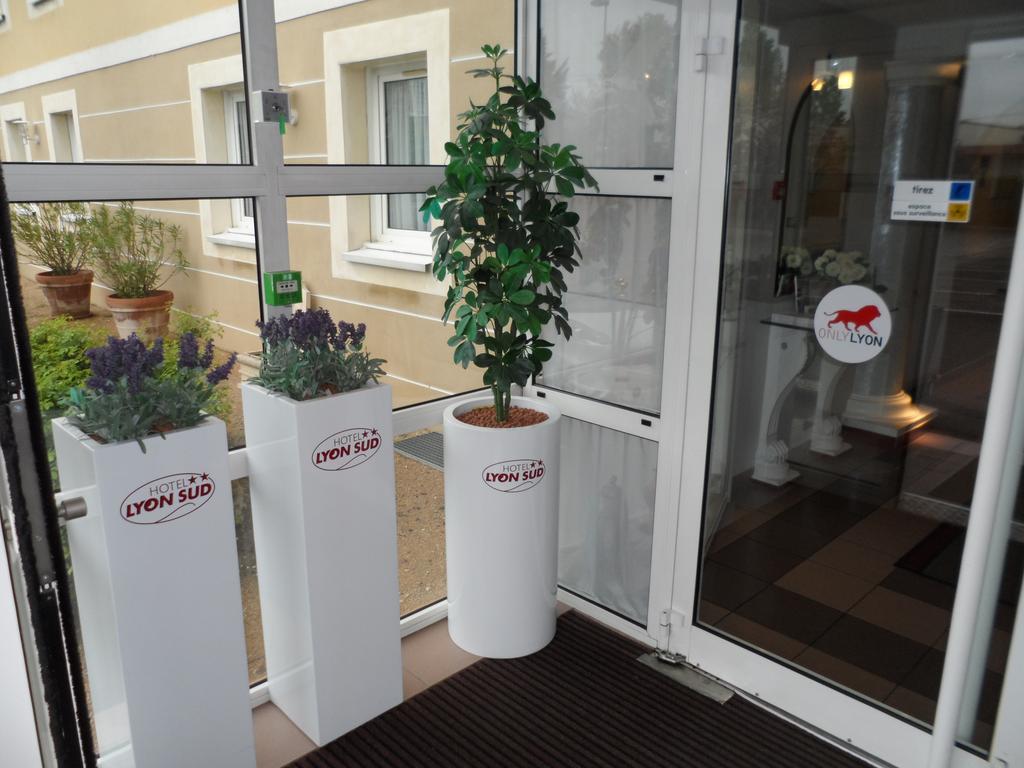 Hotel Lyon Sud, Pierre Benite, St Genis Laval Екстер'єр фото